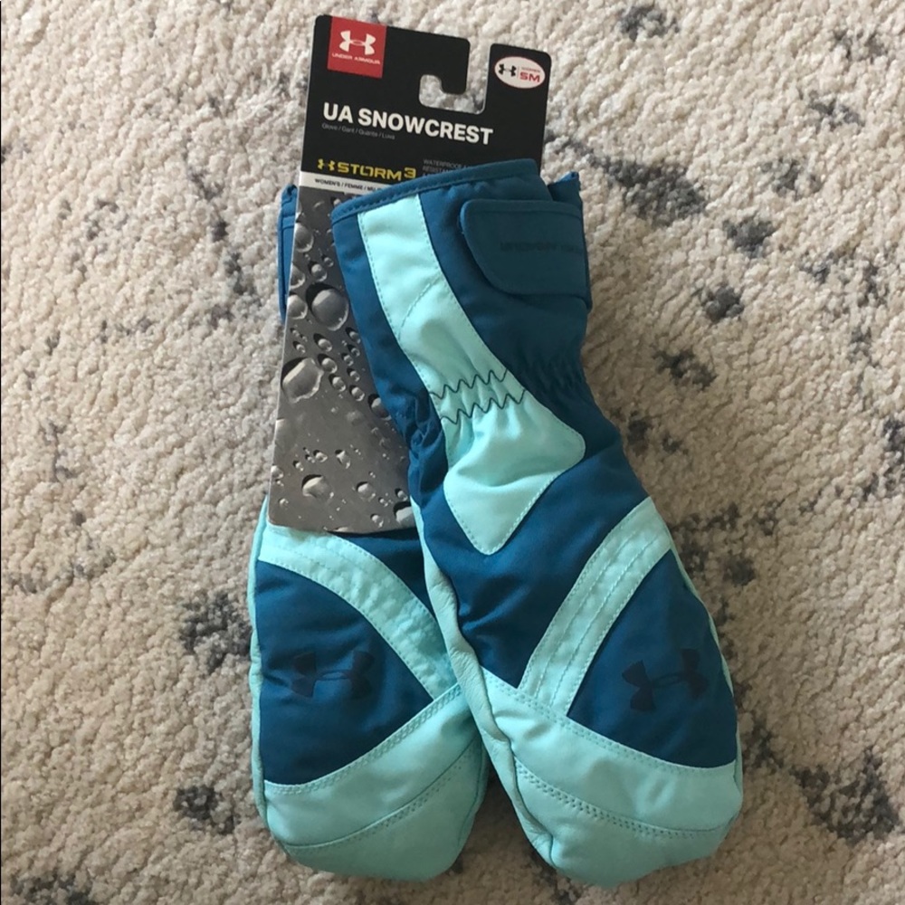 Women’s snow ski gloves